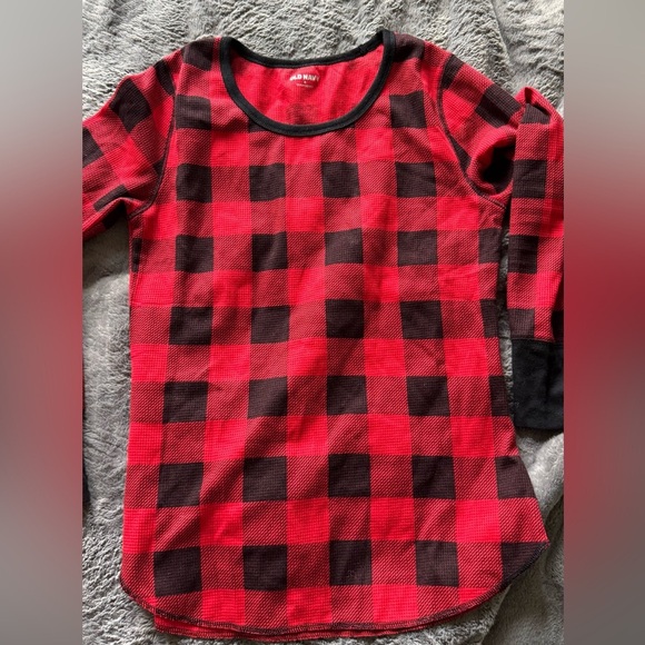 Old Navy Red and Black Plaid PJ Set - Picture 2 of 4